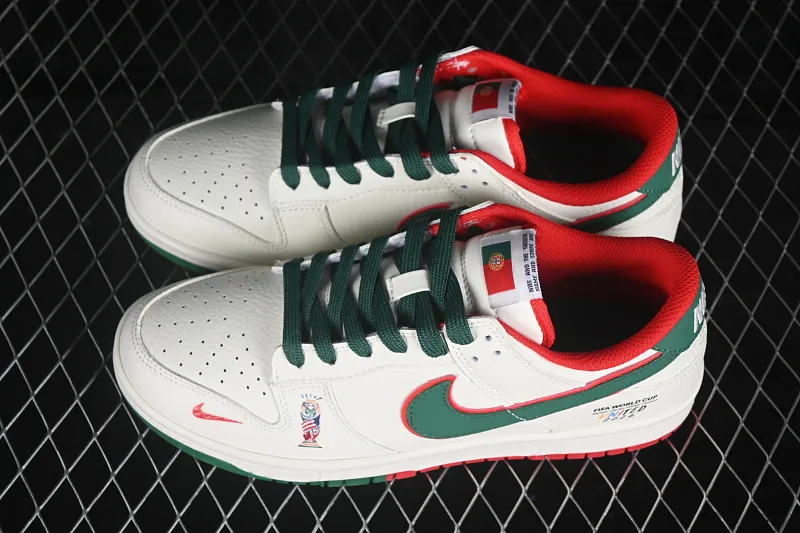 All categories Nk SB Dunk Series Nk SB Dunk Low High-end customized low-top sneakers Nike SB Dunk Low World Cup theme high-end customized low-top casual sneakers NH0601-494
